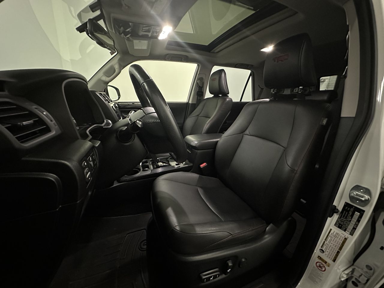 Toyota 4Runner TRD OFF ROAD - Foto 9