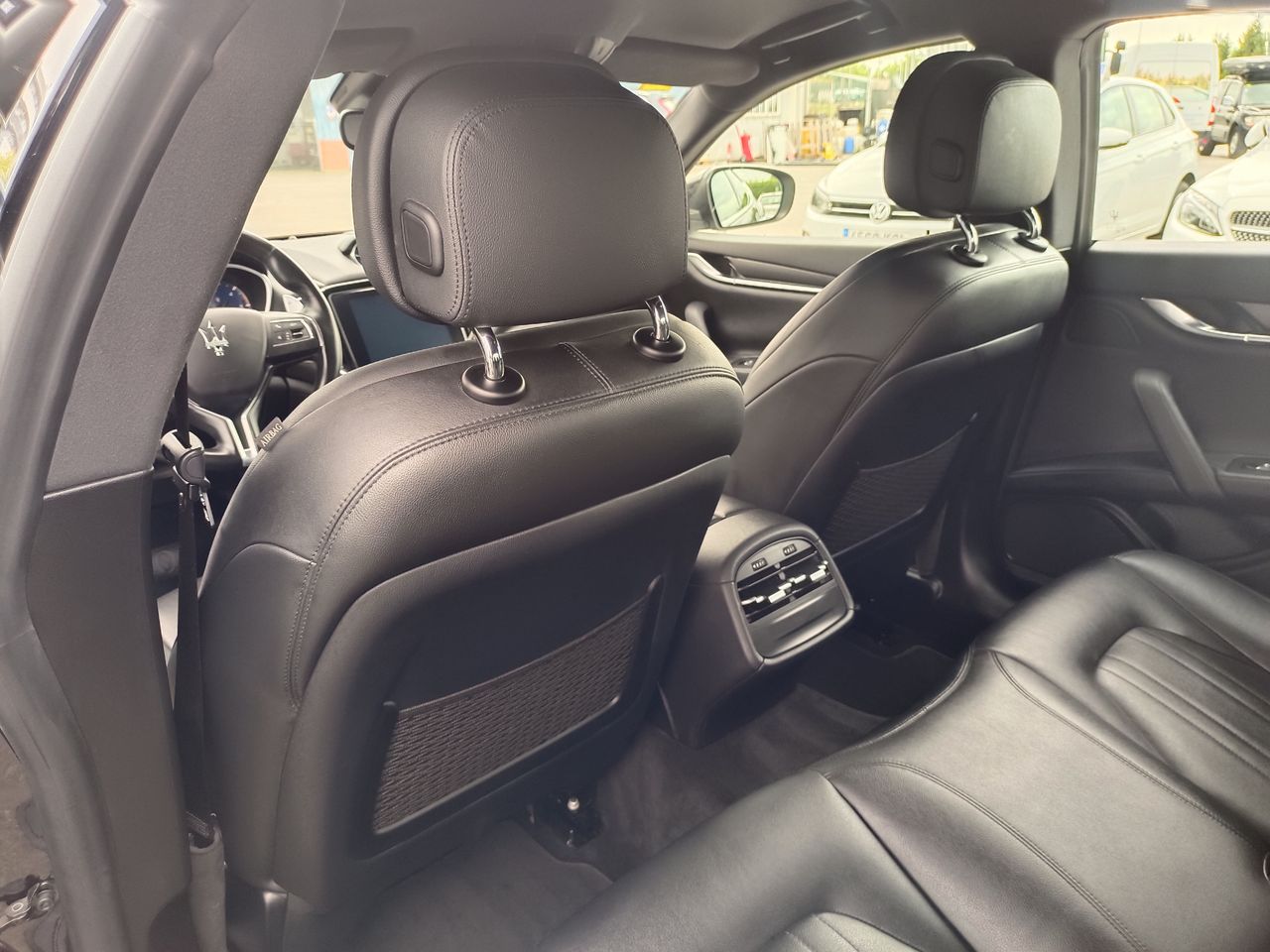 Maserati Ghibli Granlusso V6 275 HP D RWD SUPER OFERTA HASTA FINAL DE MES ANTES 36900€ - Foto 29