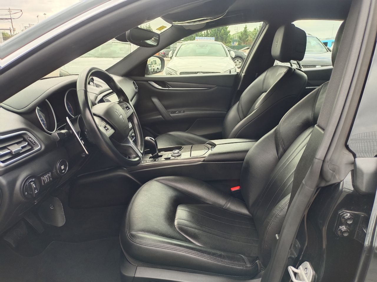 Maserati Ghibli Granlusso V6 275 HP D RWD SUPER OFERTA HASTA FINAL DE MES ANTES 36900€ - Foto 5