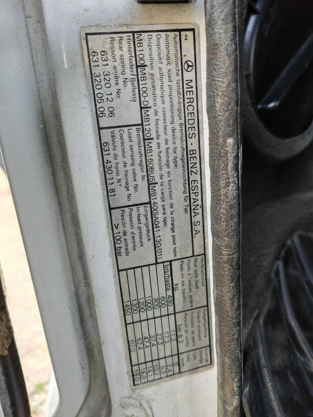 Mercedes 100D ES UNA MB 120 - foto 38