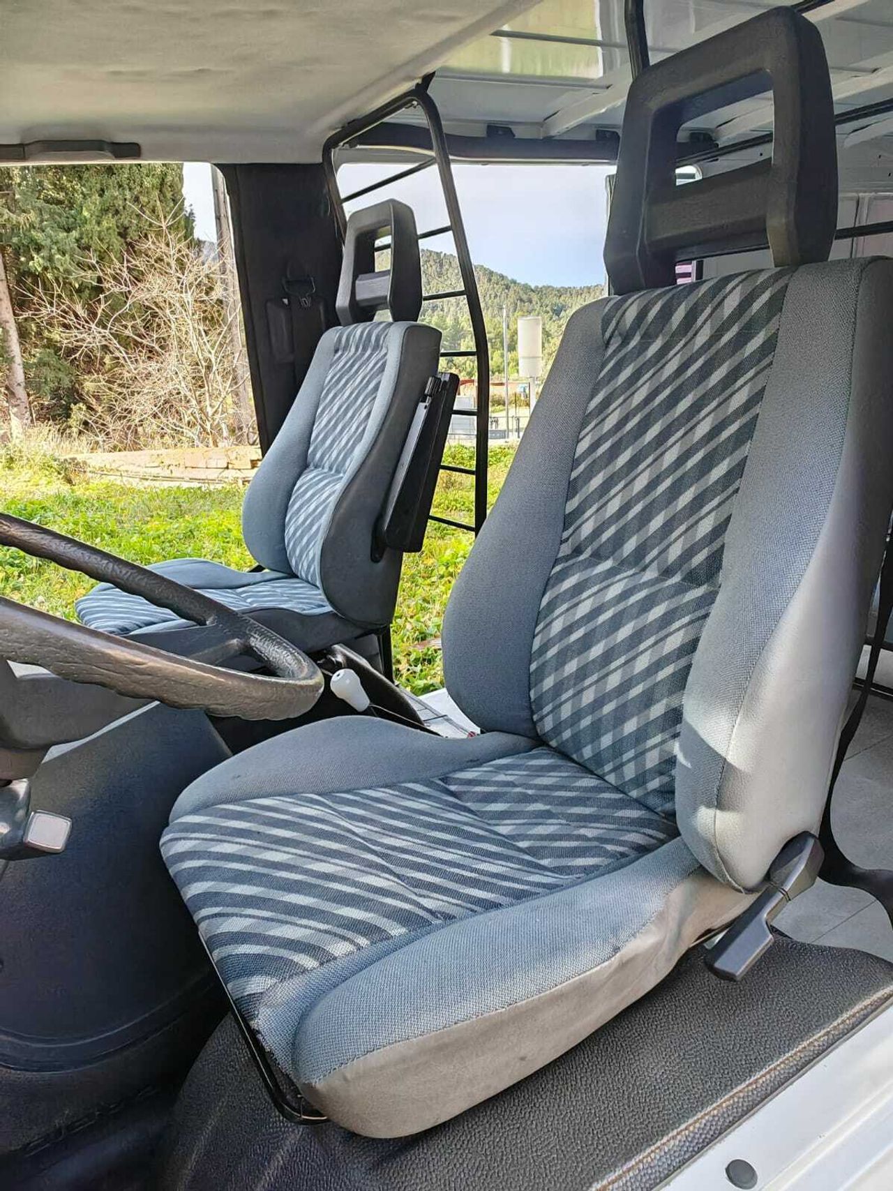 Mercedes 100D ES UNA MB 120 - foto 7