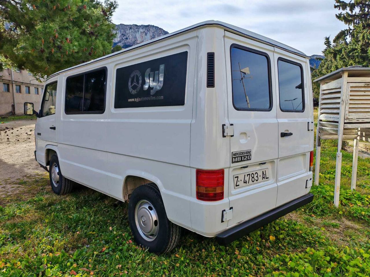 Mercedes 100D ES UNA MB 120 - foto 22