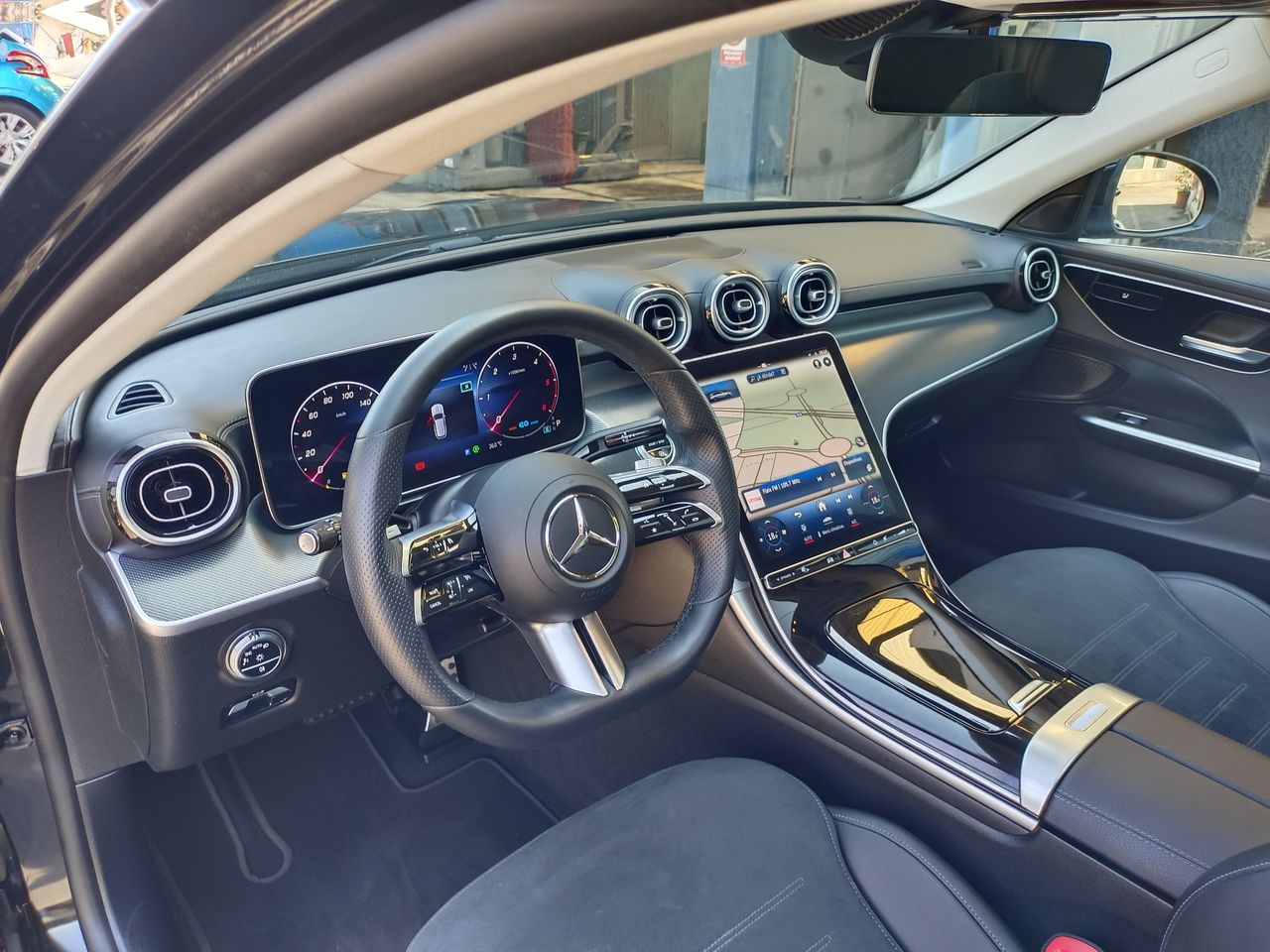 Mercedes Clase C 220d 9-TRONIC AMG LINE PREMIUM PLUS - foto 5