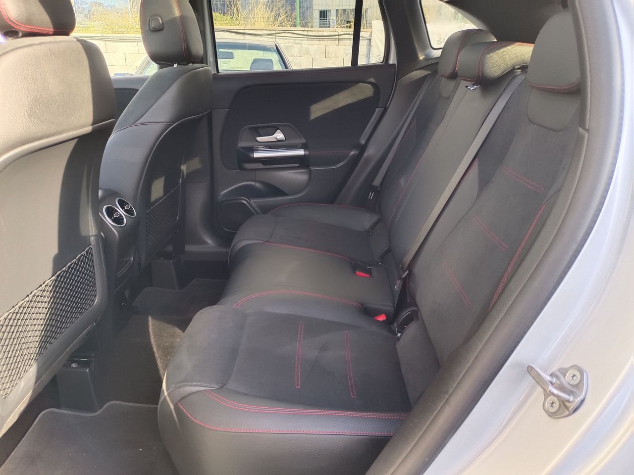 Mercedes GLA 200d AMG LINE. 150cv  - Foto 10