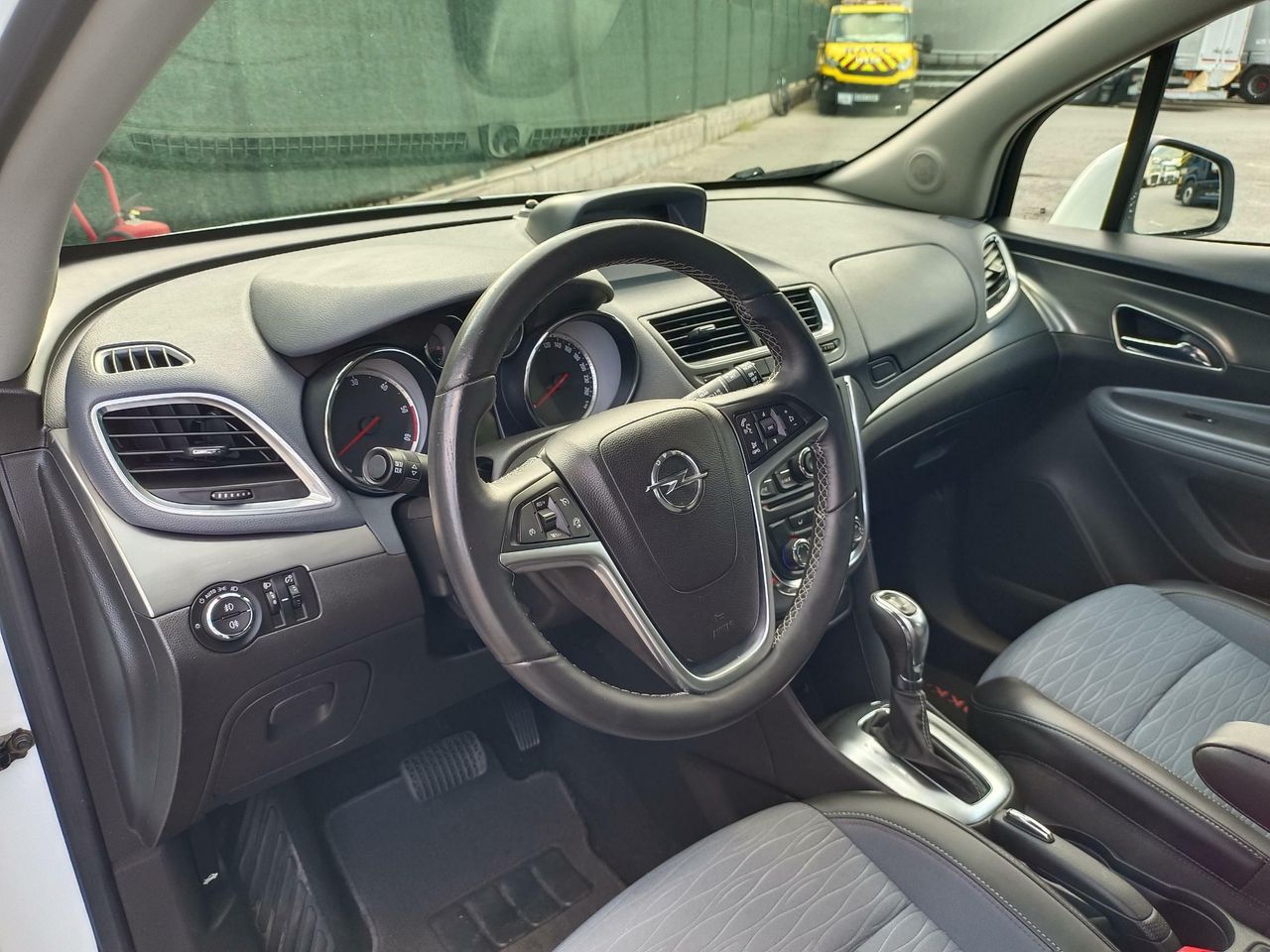 Opel Mokka 1.6 CDTi 4X2 Excellence Auto  - Foto 18