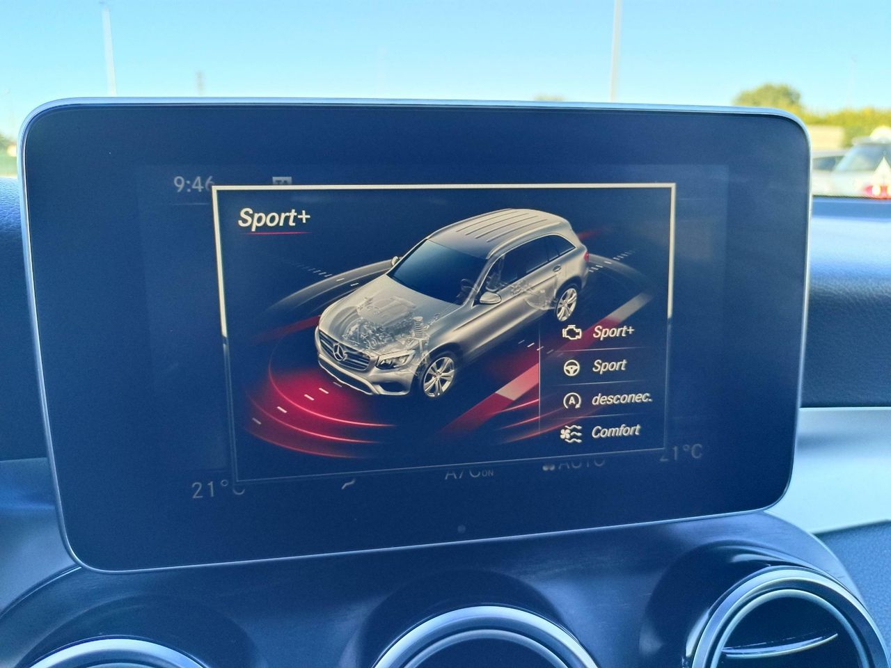 Mercedes GLC 250 4MATIC  211cv. AMG LINE- TECHO - foto 7