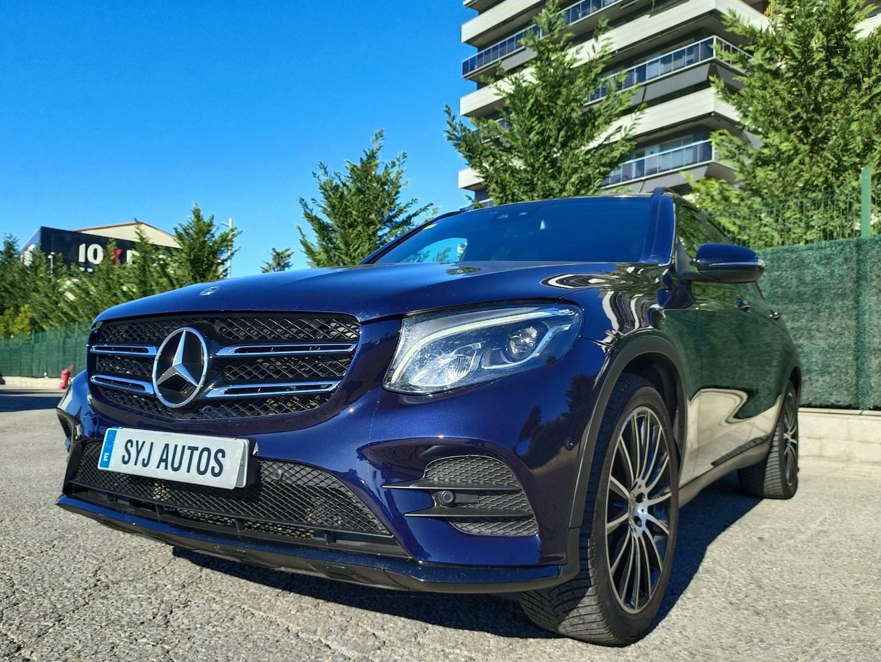 Mercedes GLC 250 4MATIC  211cv. AMG LINE- TECHO