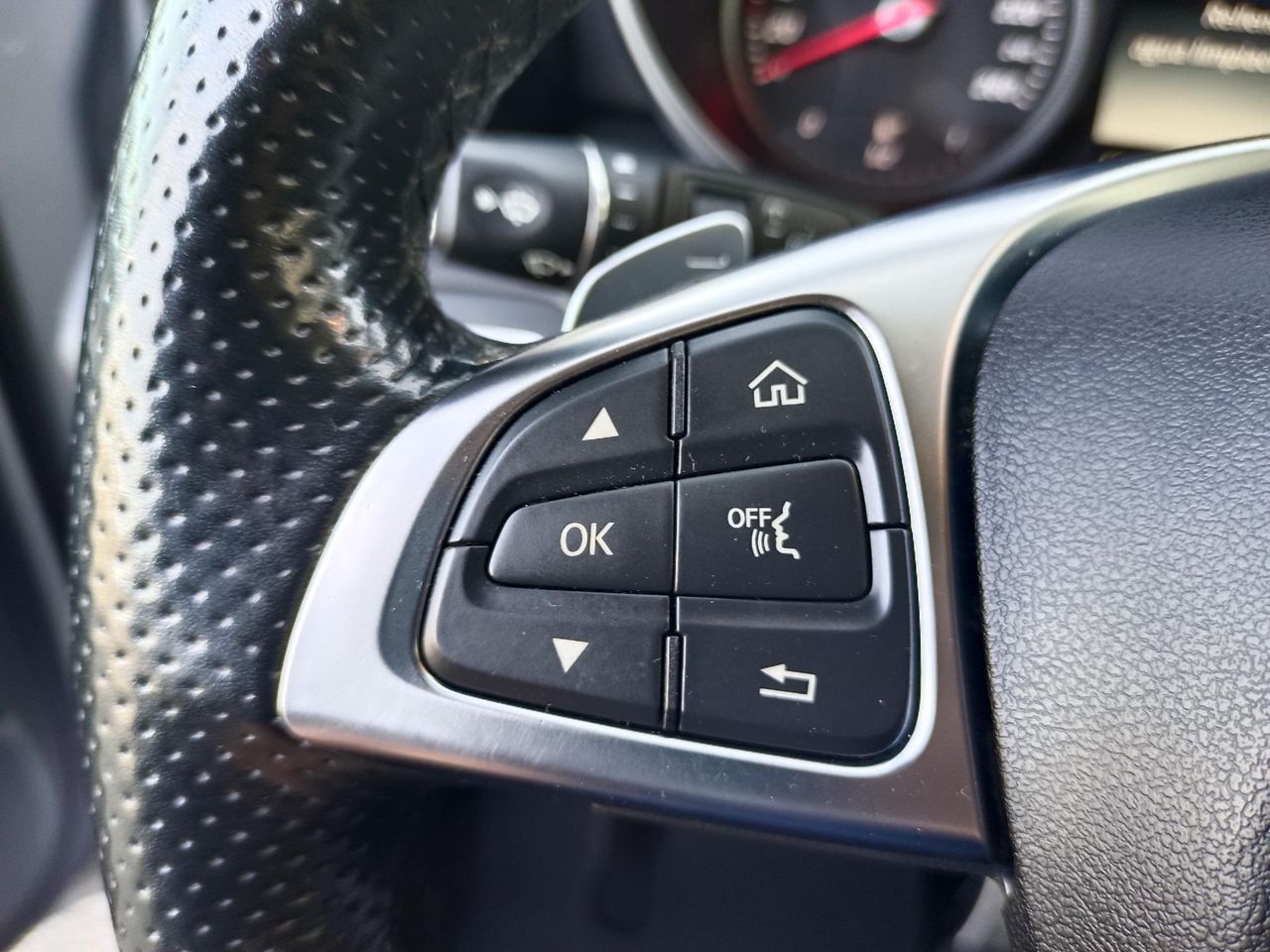 Mercedes GLC 220d 7-TRONIC 4MATIC - foto 9