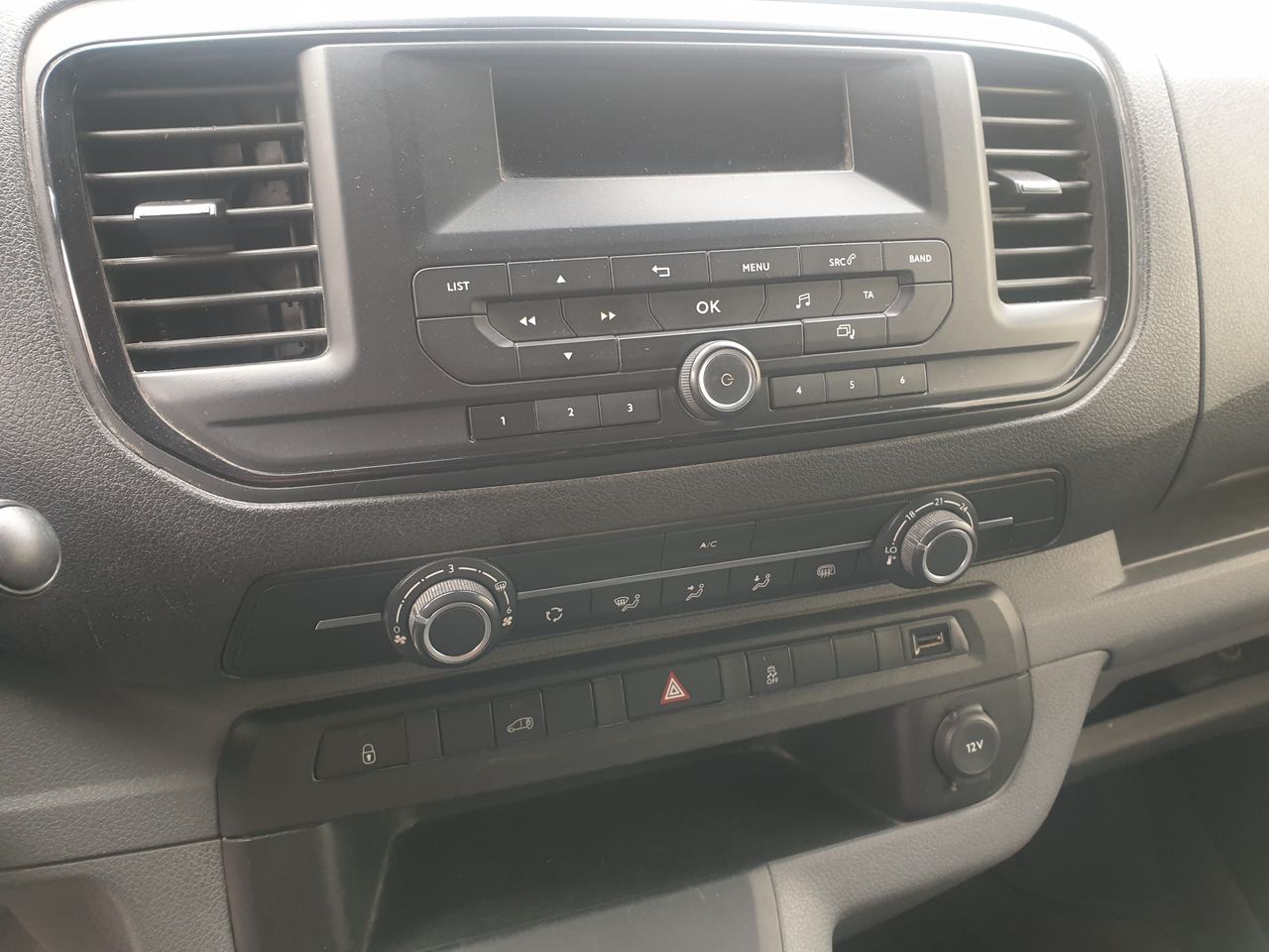 Citroën Jumpy Talla M blueHdi 120 Club  - Foto 10