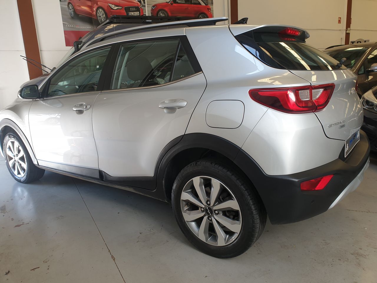Kia Stonic 1.0 Tgdi Mhev Drive  - Foto 7