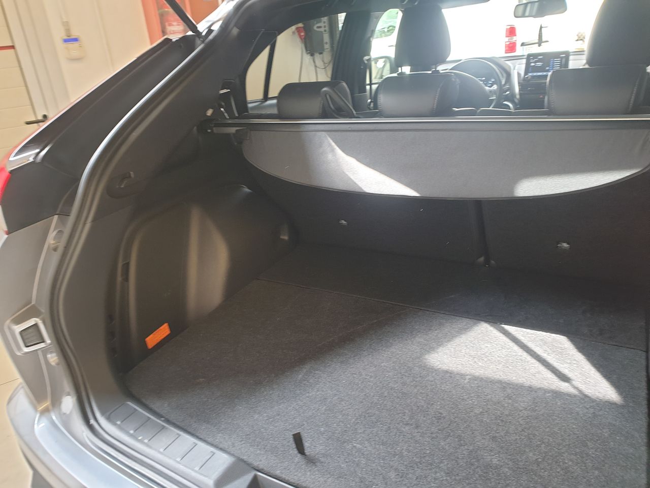 Mitsubishi Eclipse Cross 2.4 Phev Kaiteki Auto 4WD  - Foto 17