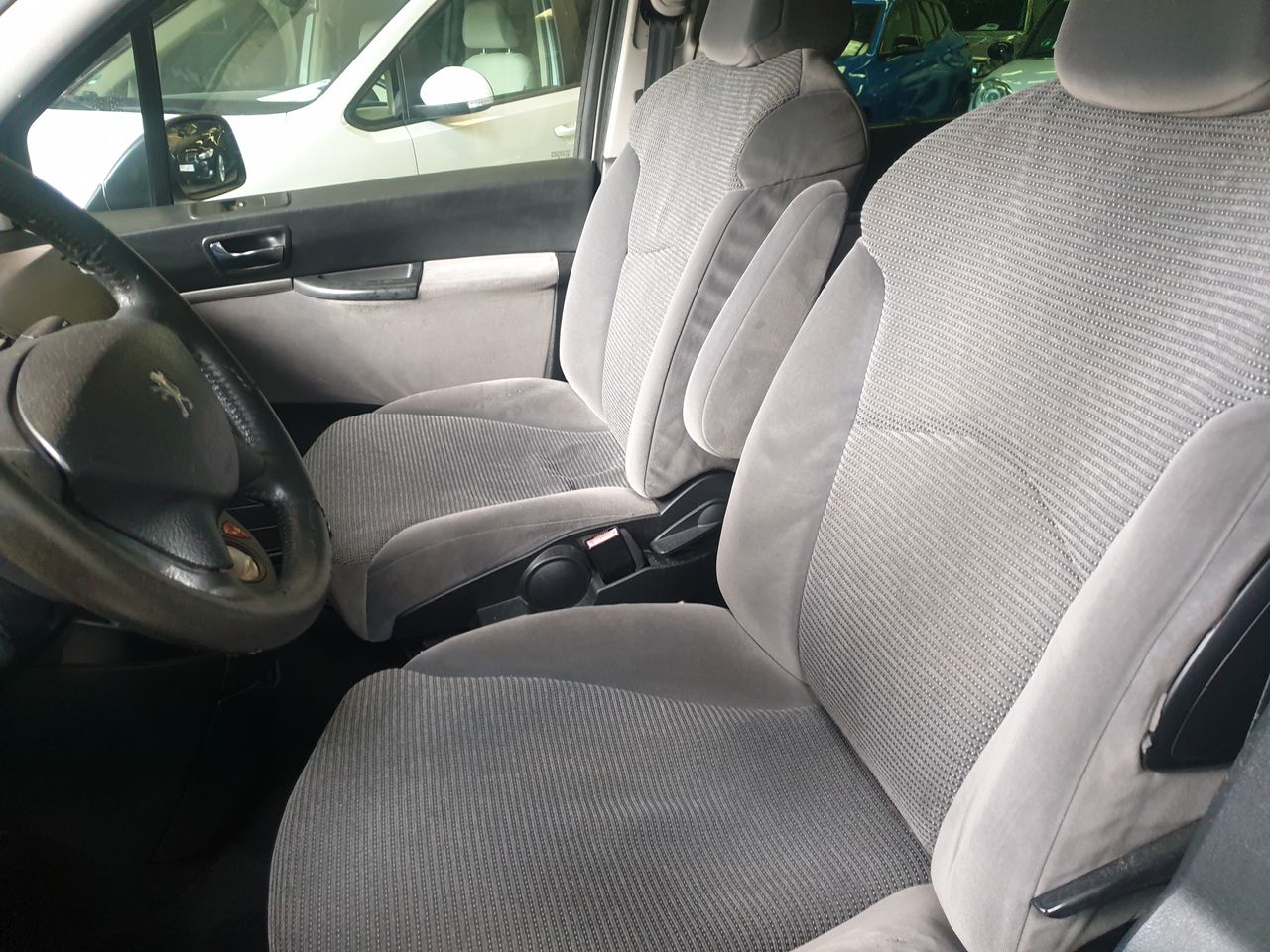 Peugeot 807 Premium 2.0 Hdi 136  - Foto 10