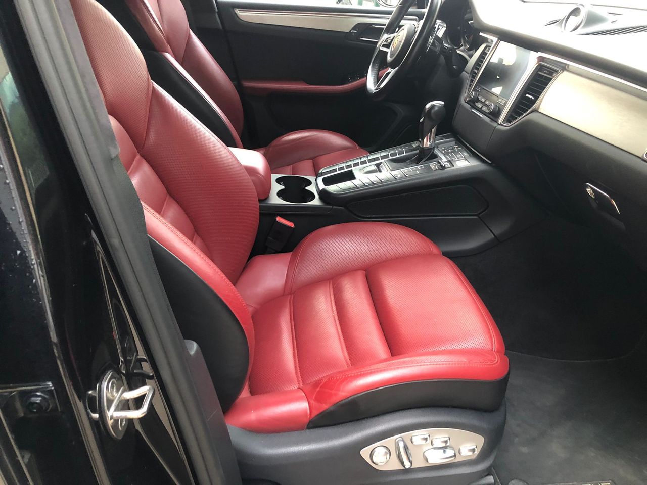 Porsche Macan PORSCHE MACAN TURBO - foto 18