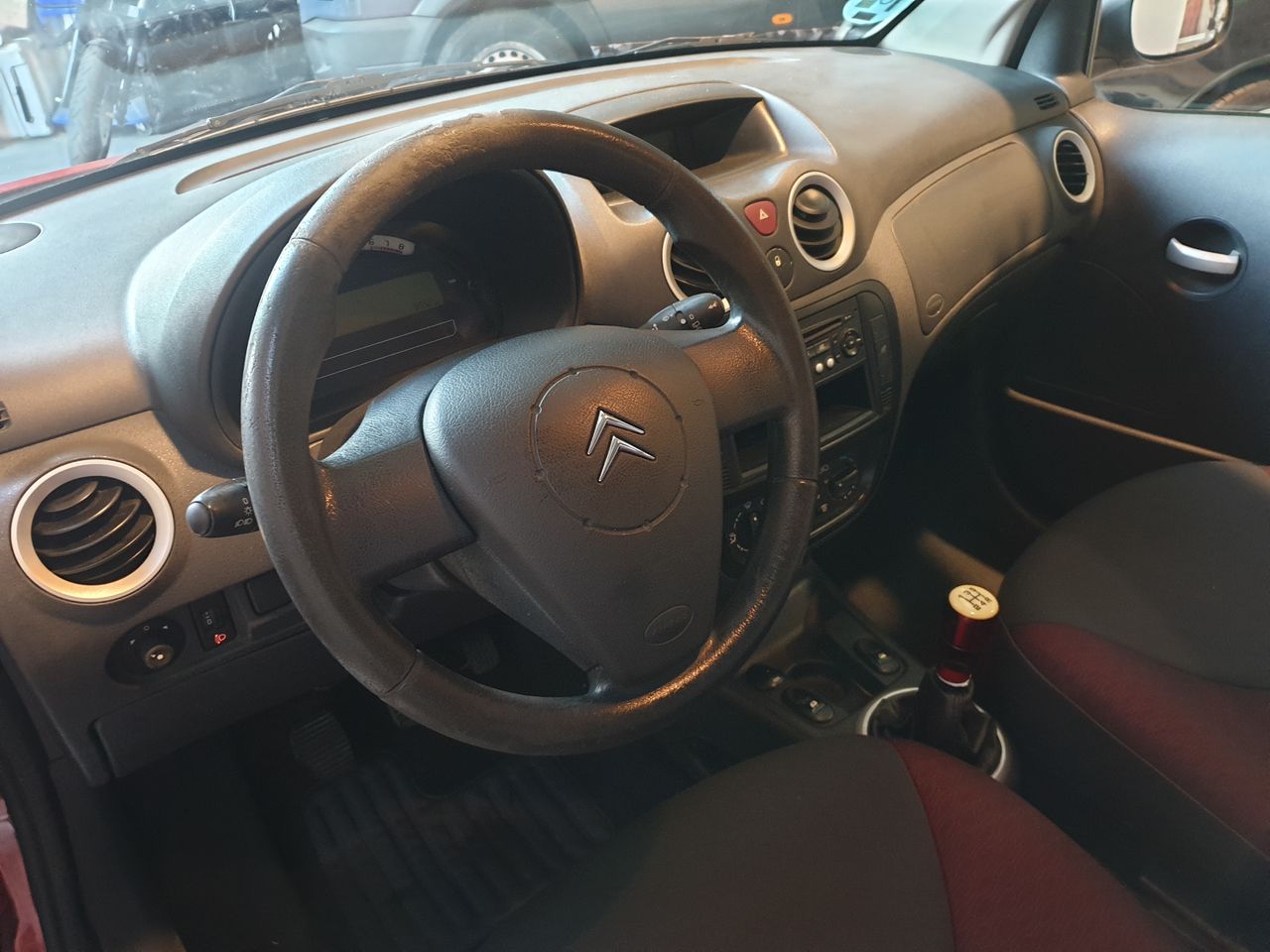 Citroën C2 1.4i Furio  - Foto 7