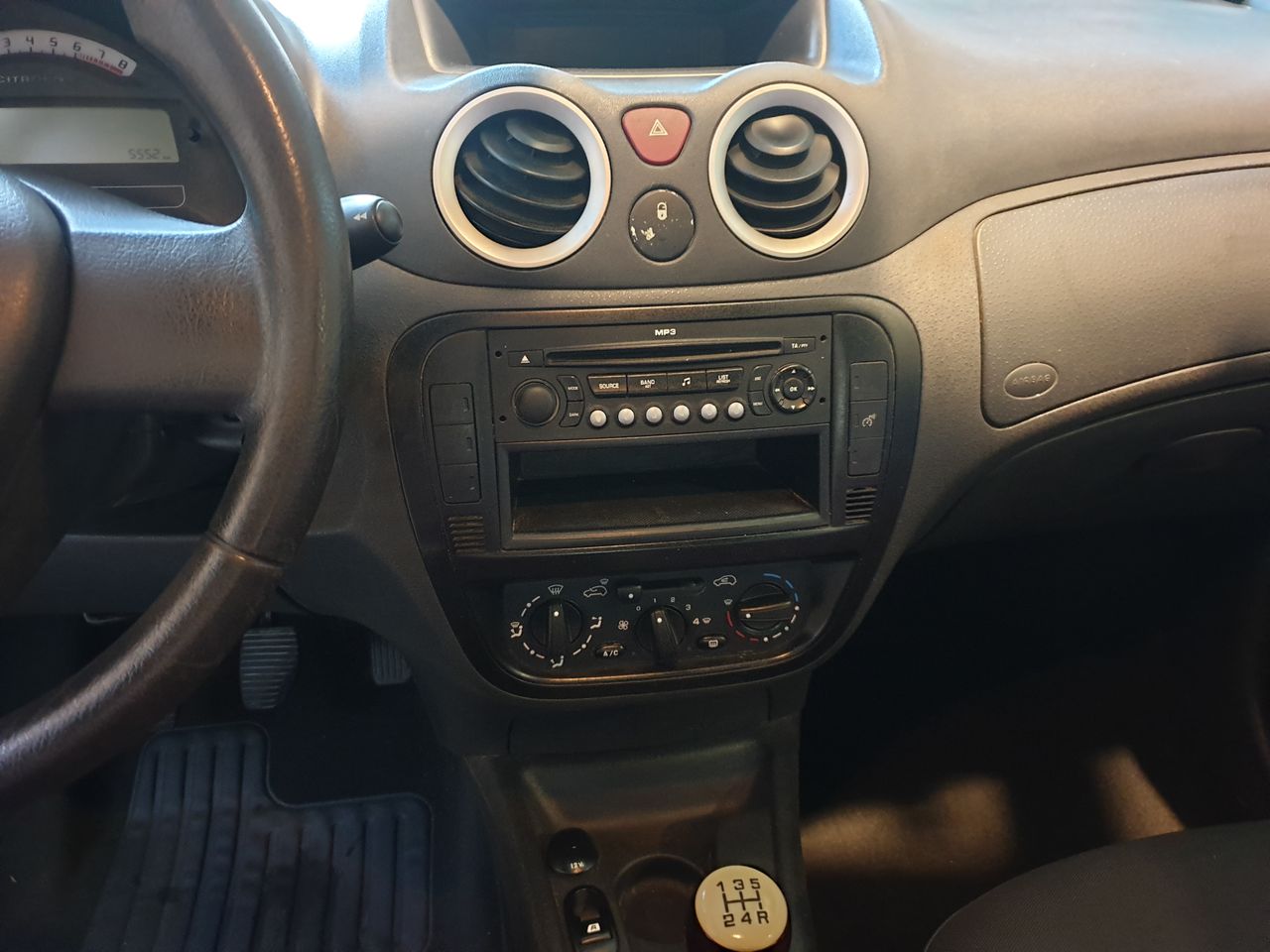 Citroën C2 1.4i Furio  - Foto 8