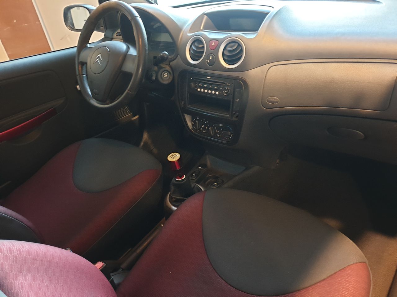 Citroën C2 1.4i Furio  - Foto 12