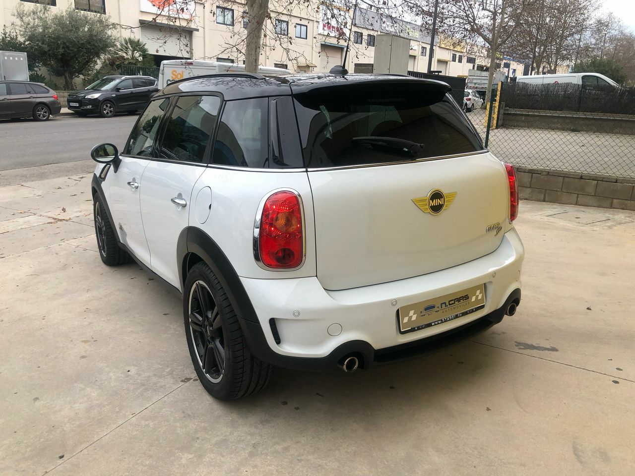 MINI Countryman 2.0 tdi automatico 4x4  - Foto 5
