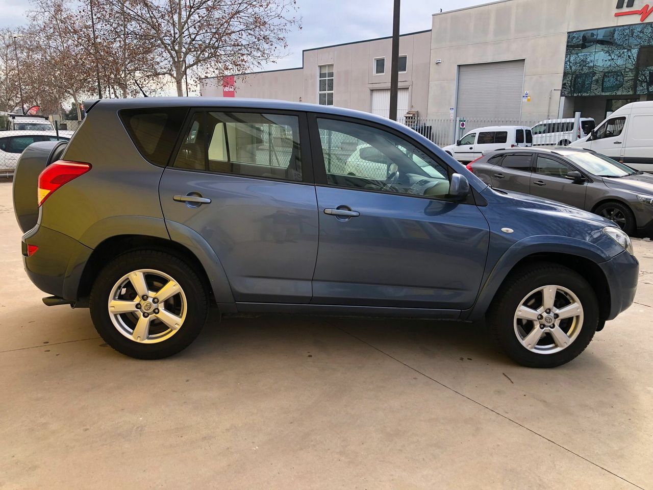 Toyota Rav4 2.2 D-CAT 177 cv  - Foto 5