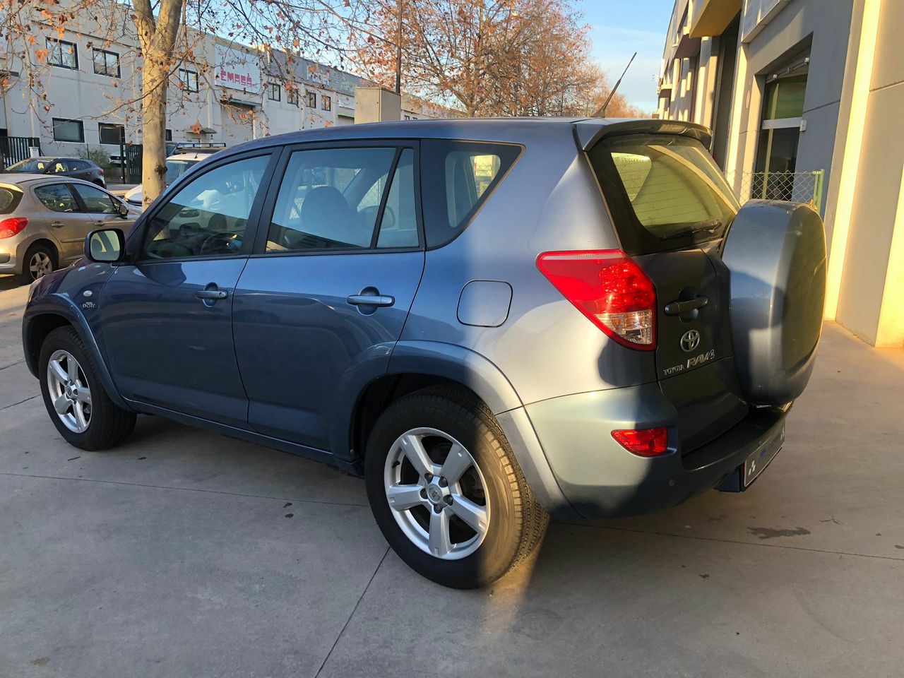 Toyota Rav4 2.2 D-CAT 177 cv  - Foto 13