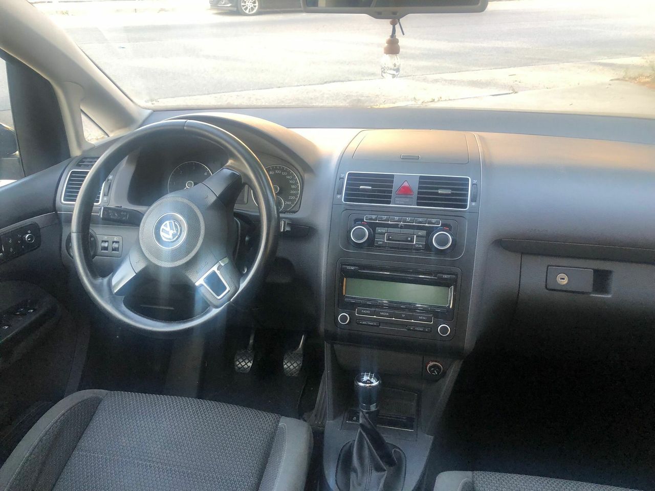 Volkswagen Touran W. TOURAN 1.6 TDI 105 CV  - Foto 16