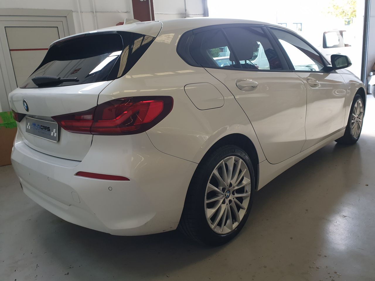 BMW Serie 1 118i 140cv  - Foto 5