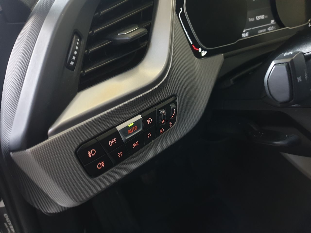 BMW Serie 1 118i 140cv  - Foto 9