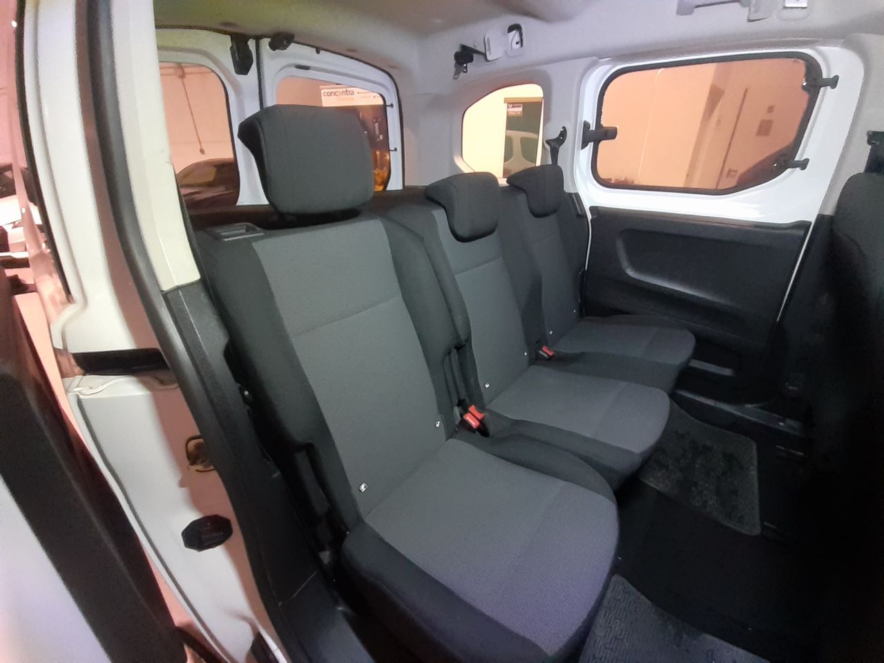 Citroën Berlingo Bluehdi Talla M  - Foto 12
