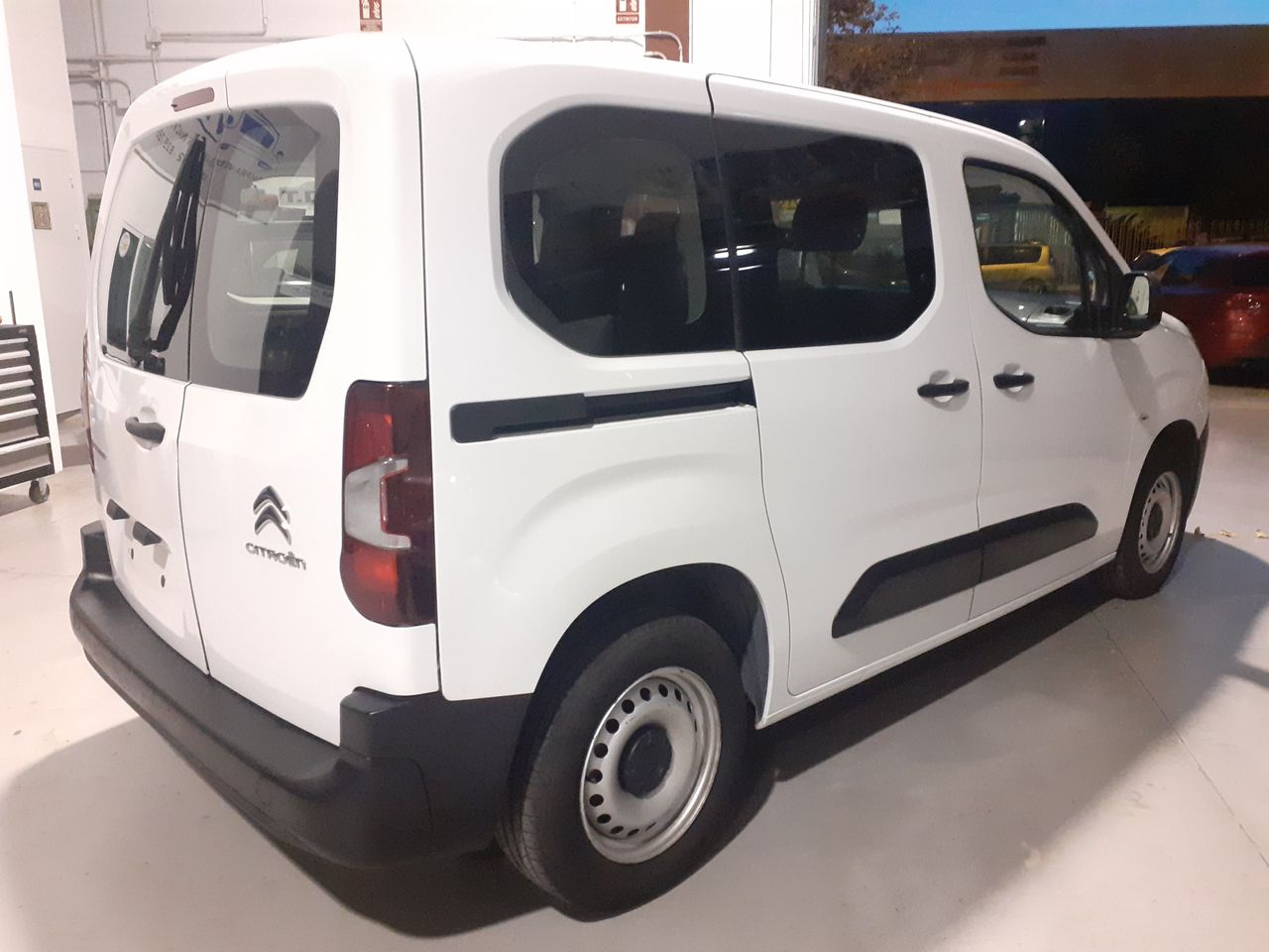 Citroën Berlingo Bluehdi Talla M  - Foto 5