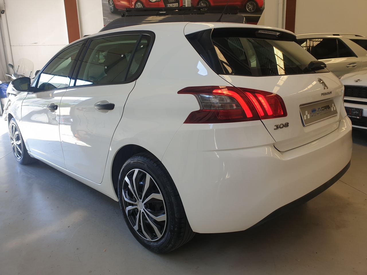 Peugeot 308 Access BlueHdi 100 6 Vel.  - Foto 7