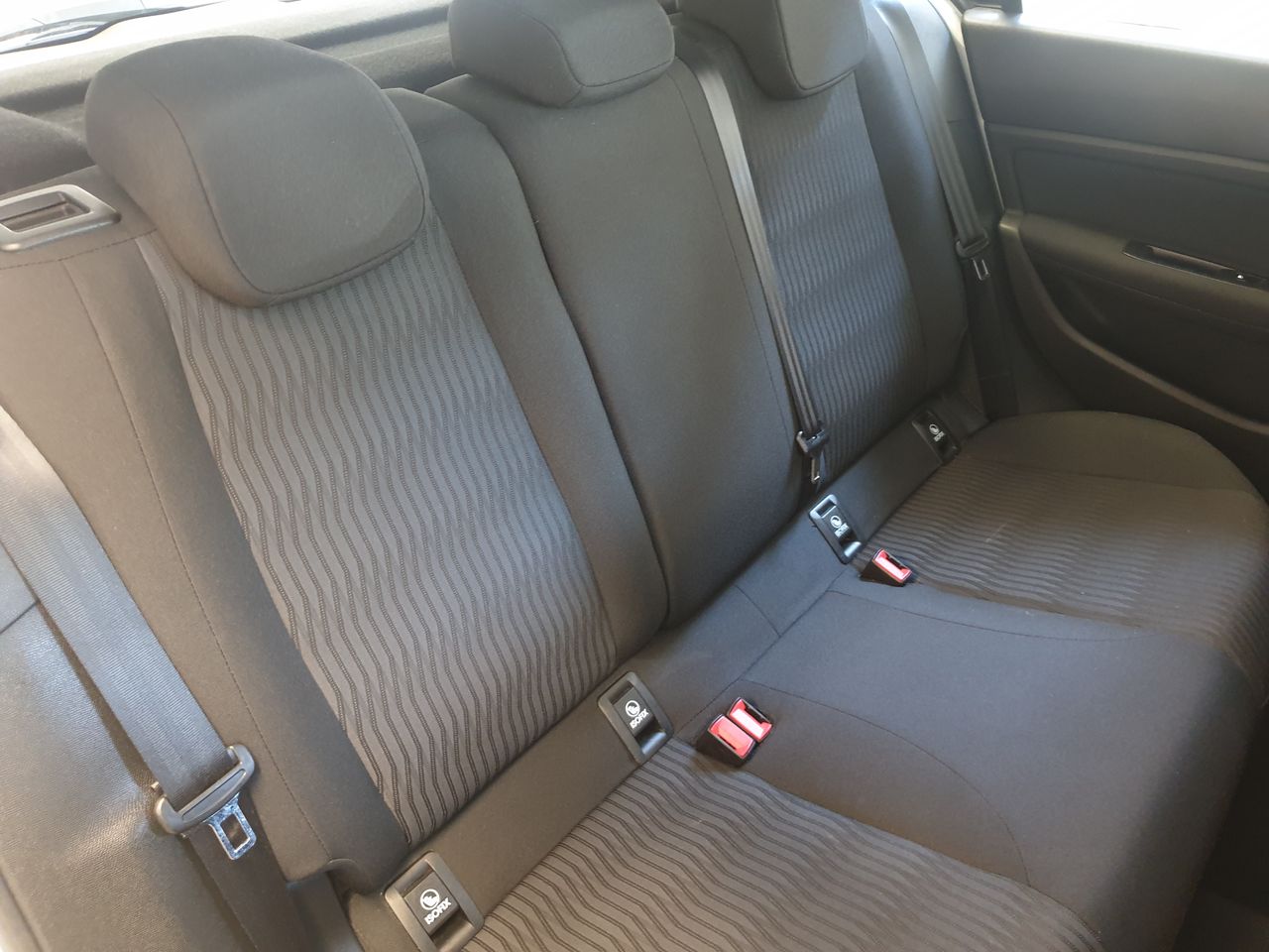 Peugeot 308 Access BlueHdi 100 6 Vel.  - Foto 13