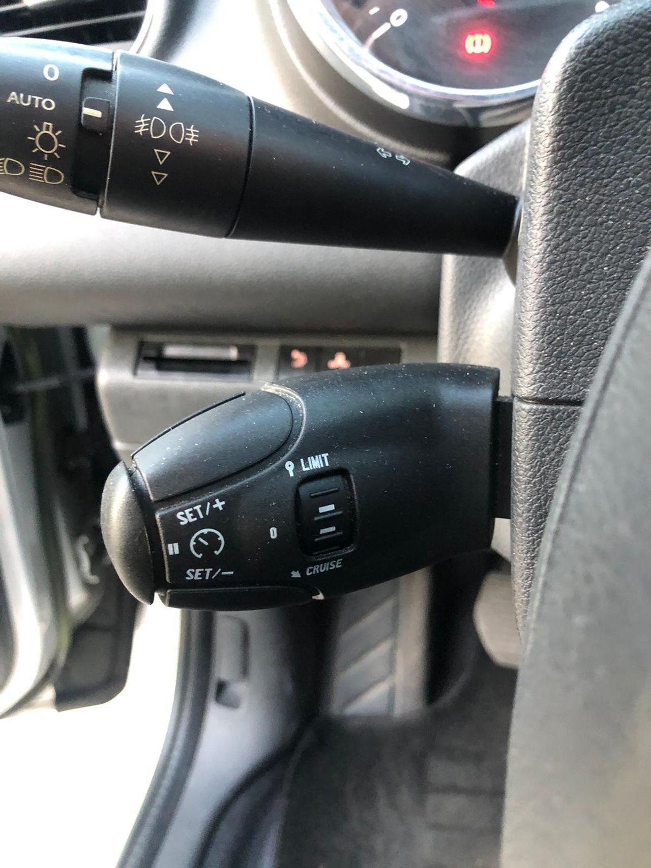 Peugeot 5008 PEUGEOT 5008 1.6 HDI 110 cv  - Foto 13