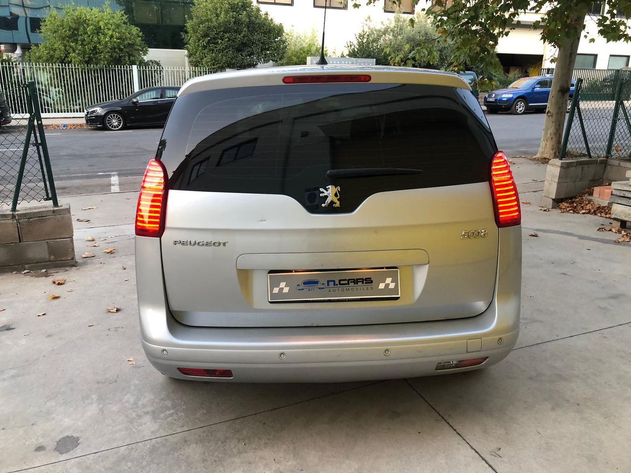 Peugeot 5008 PEUGEOT 5008 1.6 HDI 110 cv  - Foto 5