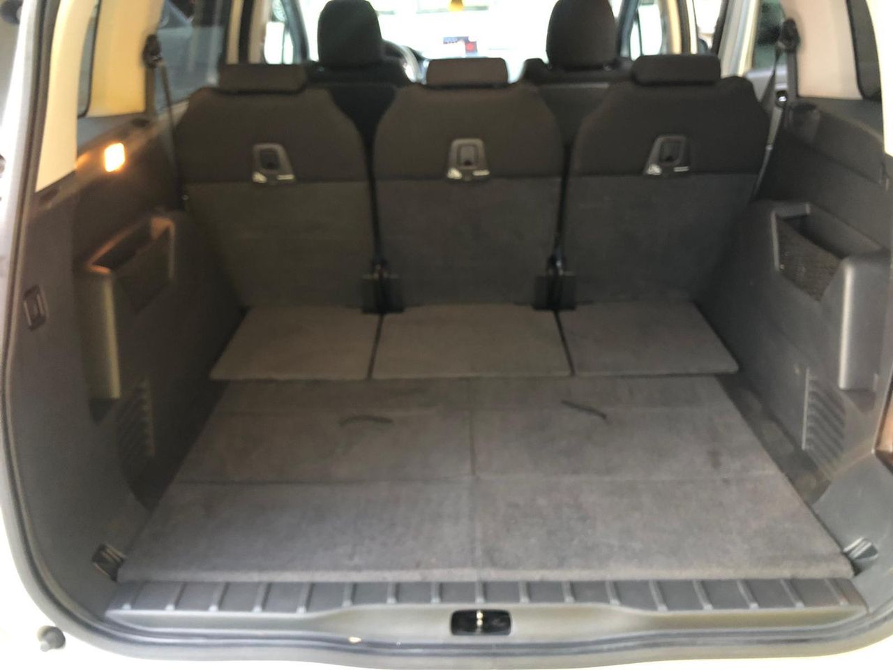 Peugeot 5008 PEUGEOT 5008 1.6 HDI 110 cv  - Foto 19