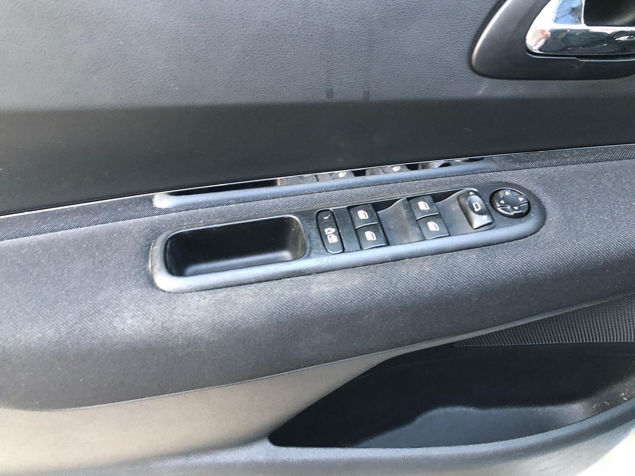 Peugeot 5008 PEUGEOT 5008 1.6 HDI 110 cv  - Foto 15