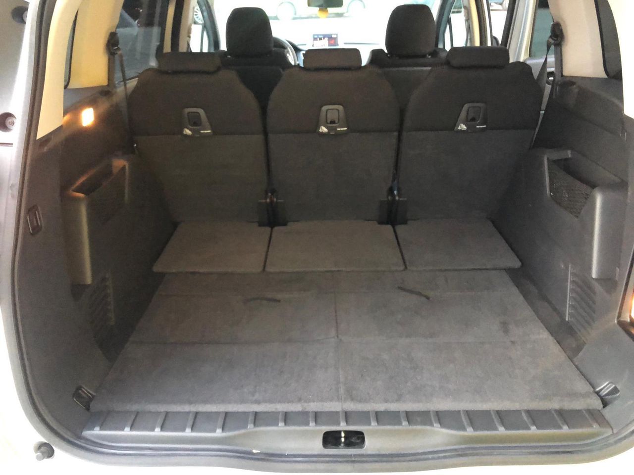 Peugeot 5008 PEUGEOT 5008 1.6 HDI 110 cv  - Foto 8