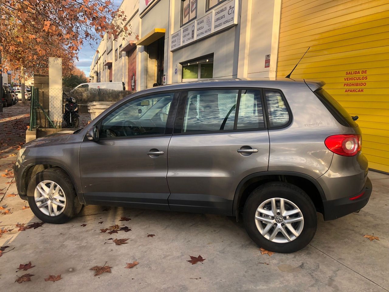 Volkswagen Tiguan 1.4 i 122 cv - Foto 3