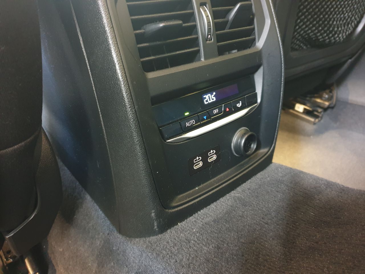 BMW Serie 3 320i Xdrive - Foto 14