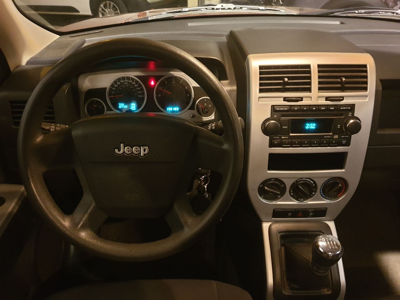 Jeep Patriot 2.0 Crd Sport - Foto 9