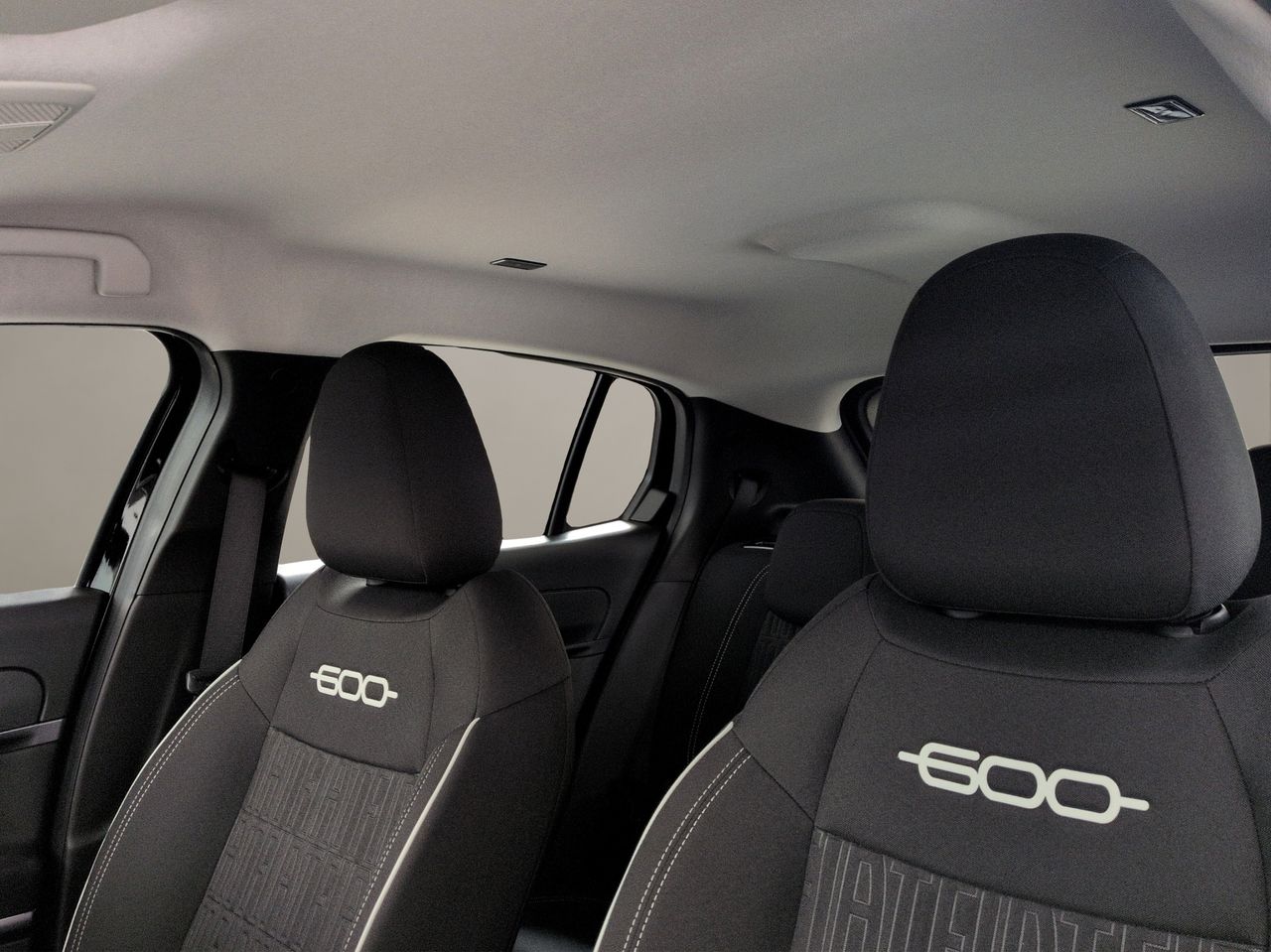 Fiat 600 600 MHEV 1.2 106kW (145CV) DDCT - foto 12