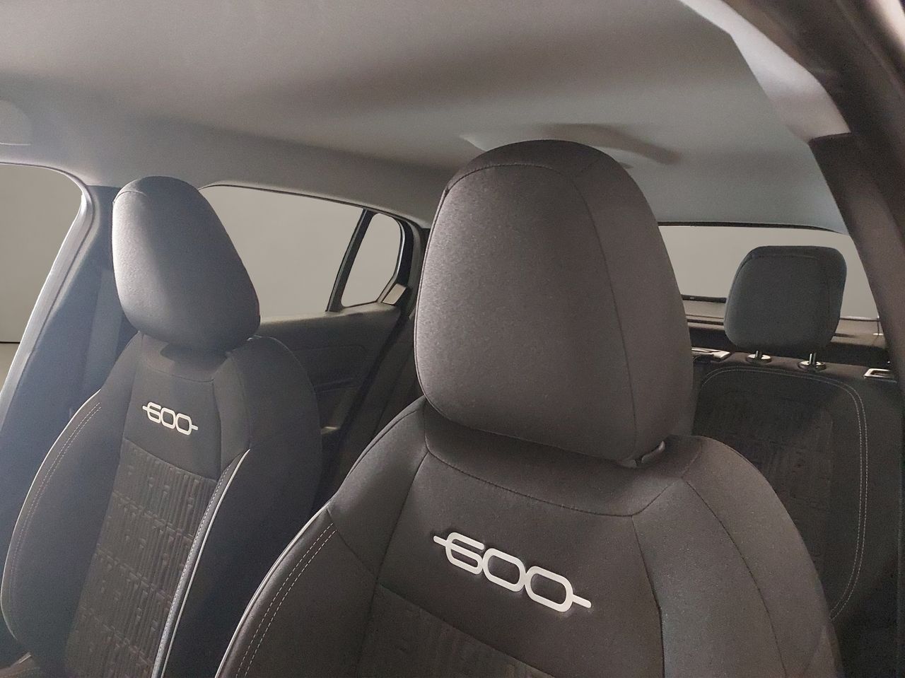 Fiat 600 600 MHEV 1.2 74kW (100CV) DDCT - foto 14