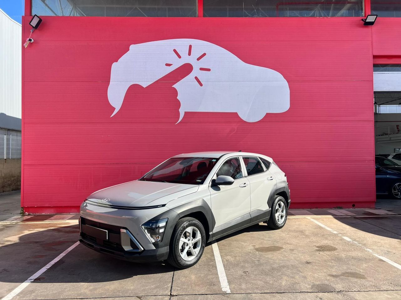 Hyundai Kona 1.0 TGDI MAXX 5P - Foto 4