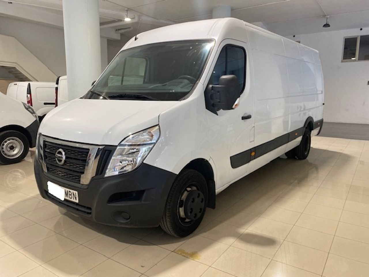 nissan interstar 2022 / foto grande (3)