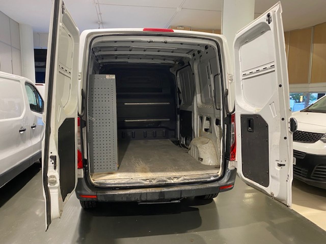 Mercedes Sprinter 311 CDI Compacto 110cv - Foto 8