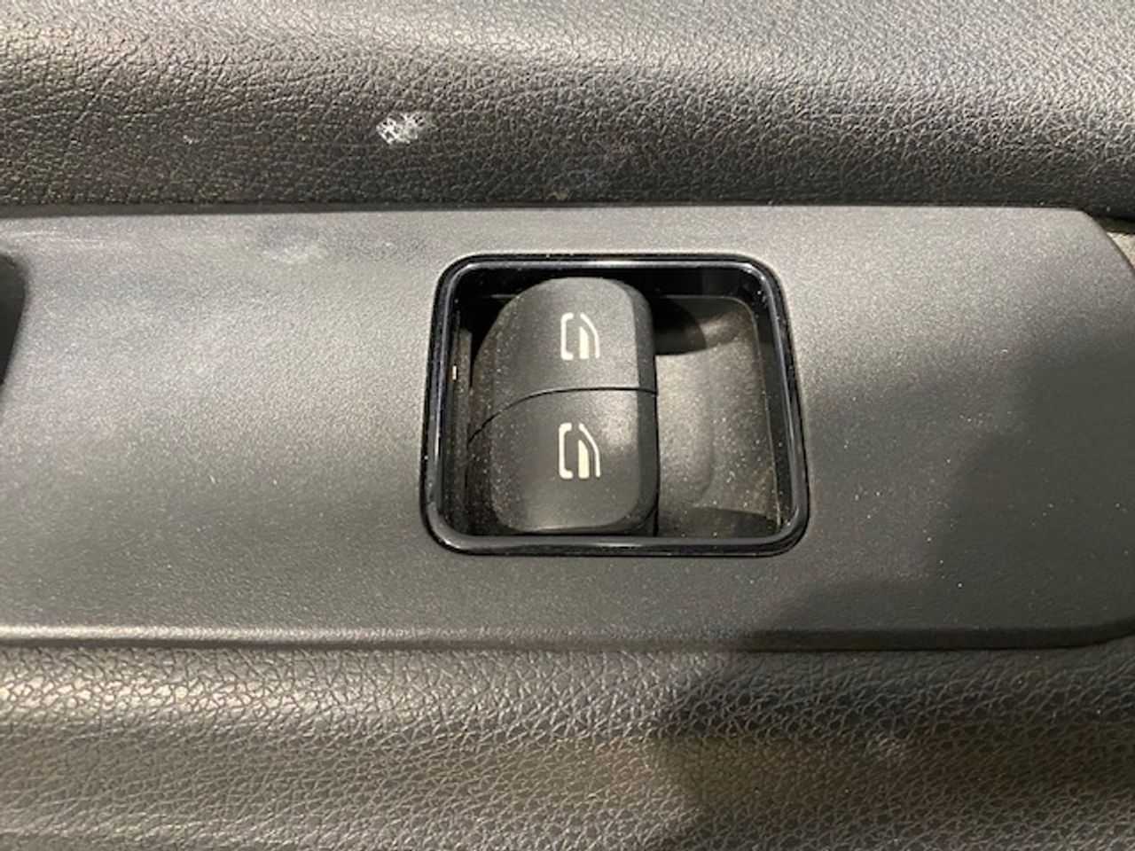 Mercedes Sprinter 311 CDI Compacto 110cv - Foto 22