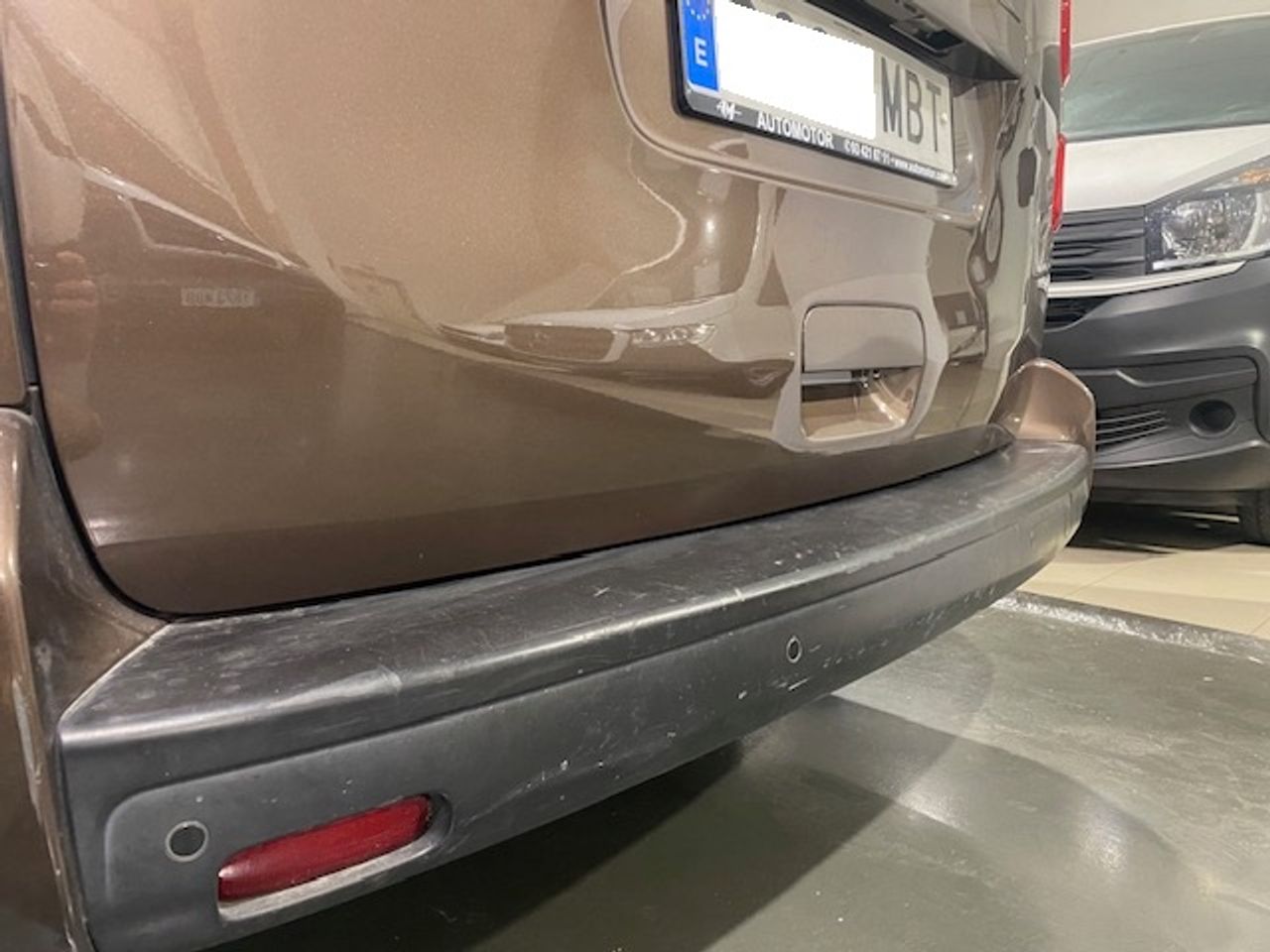 Peugeot Traveller Business BlueHDI 120 S&S Largo - Foto 10