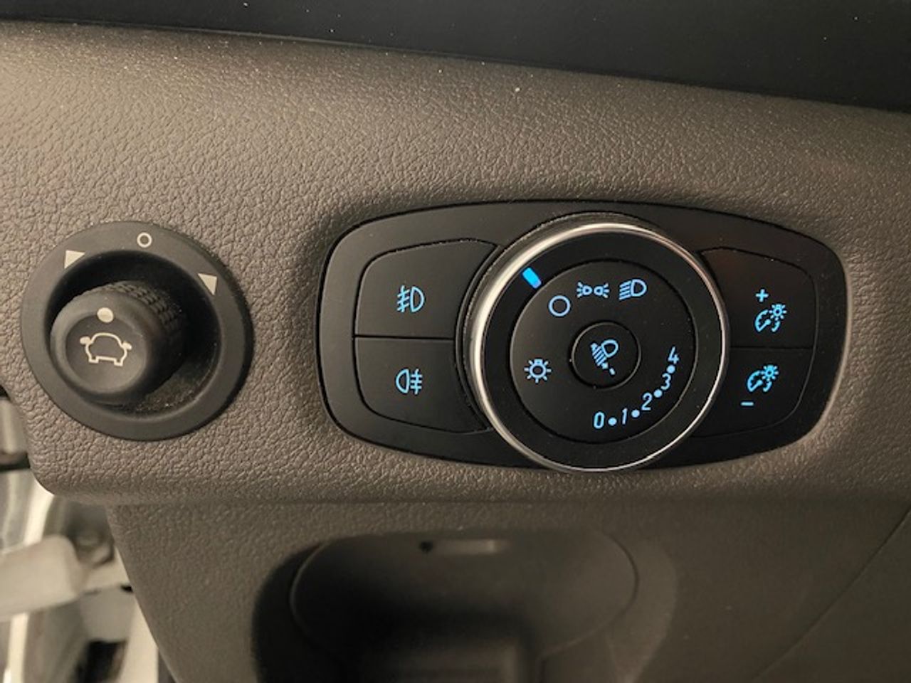 Ford Transit FT 350 Chasis Cabina 2.0 EcoBlue L2 Trend RWD 170cv - Foto 30