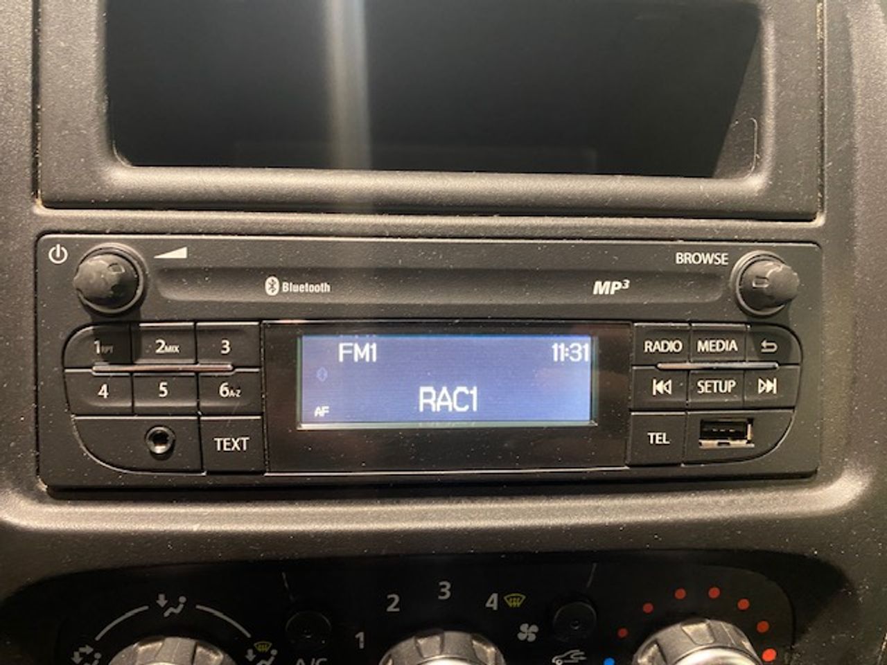 Nissan NV300 Furgón 2.0dCi L2H1 1.2T Comfort 120cv - GARANTIA FÁBRICA 03/2025 - Foto 17