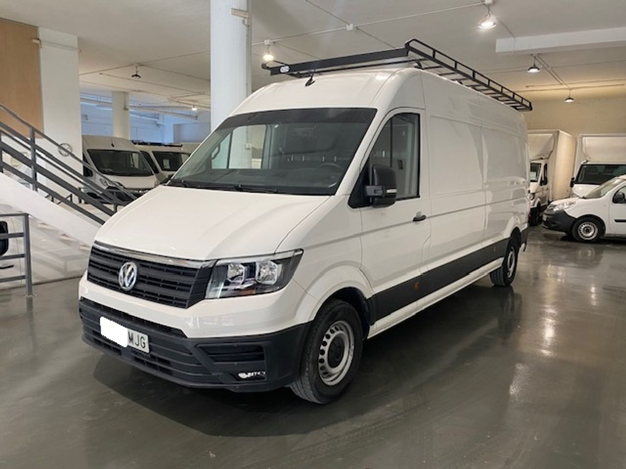 Volkswagen Crafter 35 Furgon BL TA L4H3 2.0TDI 103kW 140CV - GARANTIA FÁBRICA 07/2026 - Foto 4