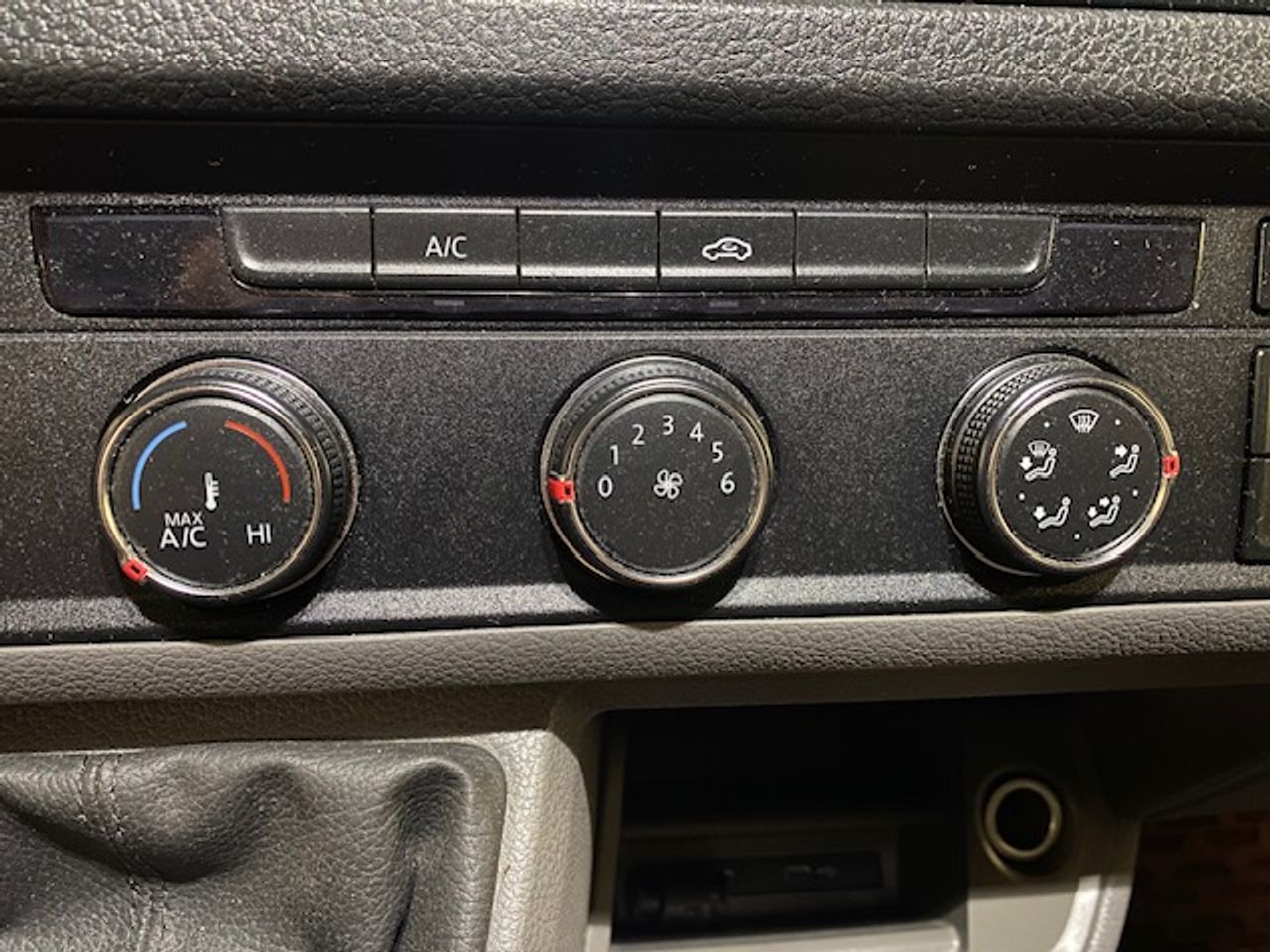 Volkswagen Crafter 35 Furgon BL TA L4H3 2.0TDI 103kW 140CV - GARANTIA FÁBRICA 07/2026 - Foto 24