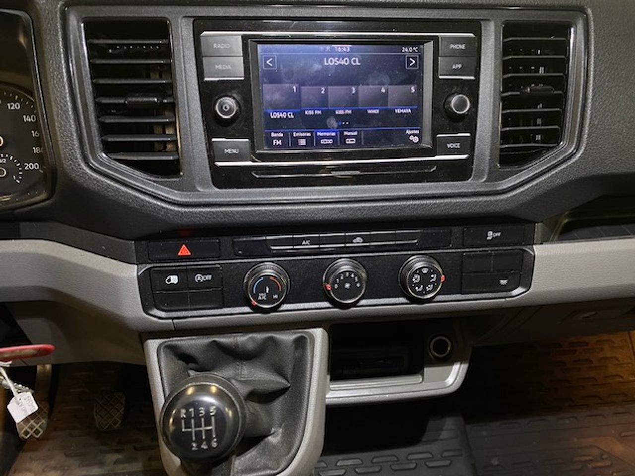 Volkswagen Crafter 35 Furgon BL TA L4H3 2.0TDI 103kW 140CV - GARANTIA FÁBRICA 07/2026 - Foto 18